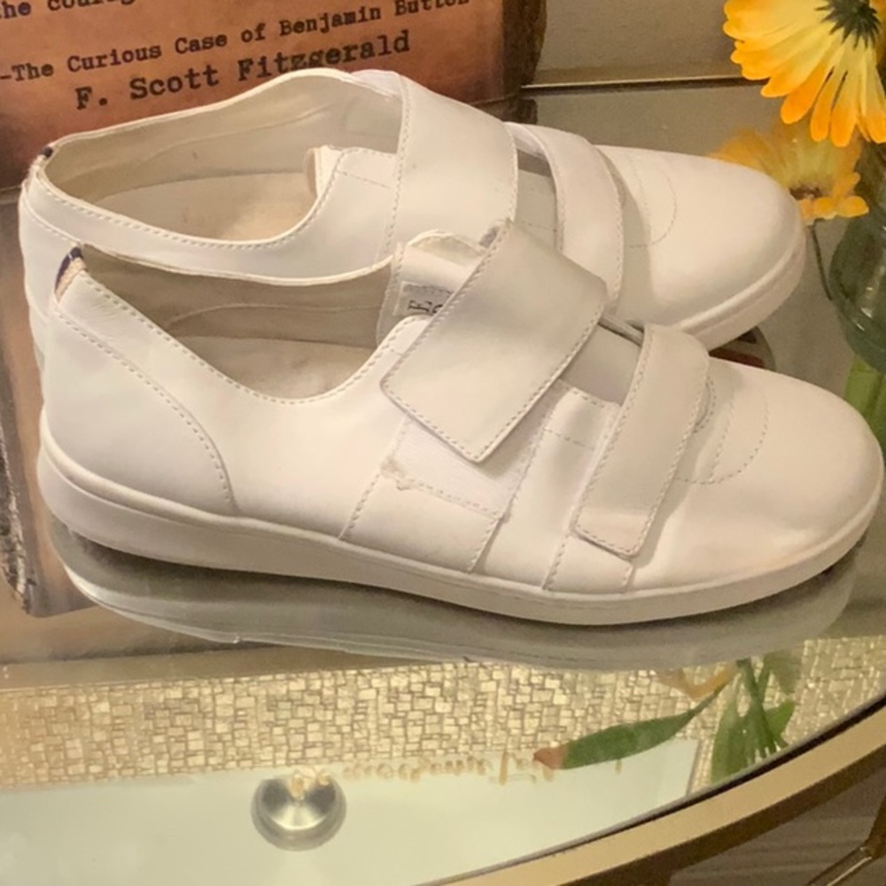 Ellen Degeneres shoes